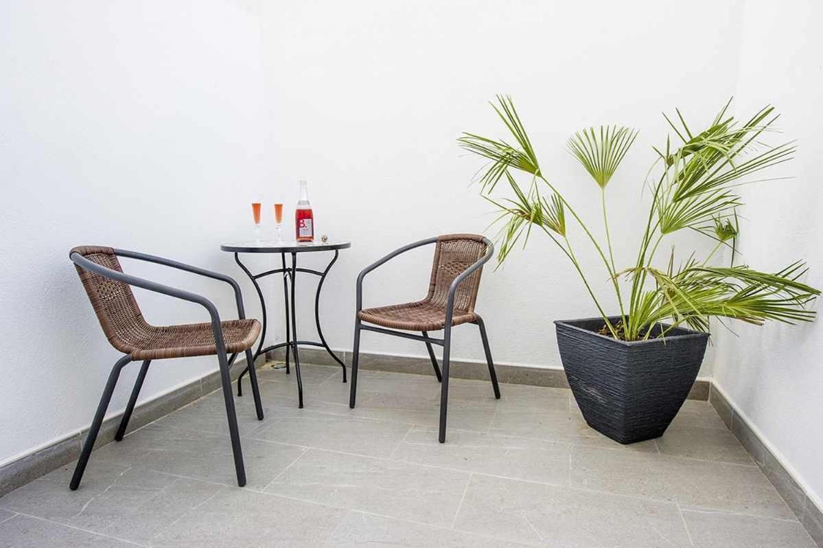 Bolet Casa Modernista Bed and Breakfast Castellvi de la Marca Buitenkant foto