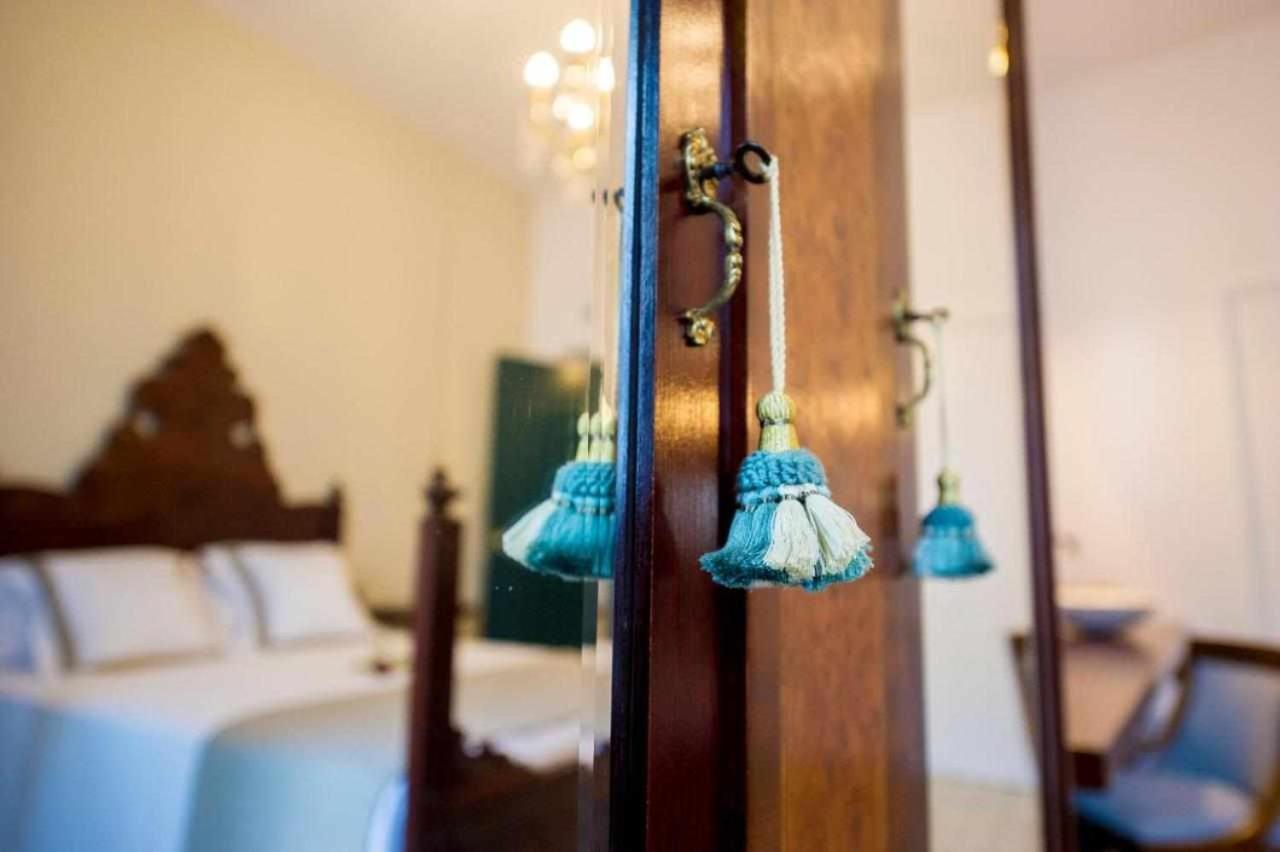 Bolet Casa Modernista Bed and Breakfast Castellvi de la Marca Buitenkant foto