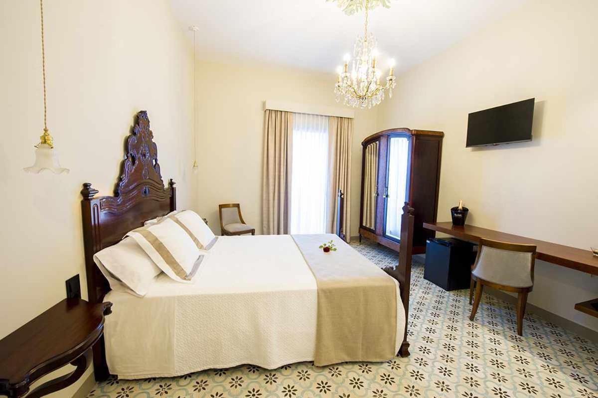 Bolet Casa Modernista Bed and Breakfast Castellvi de la Marca Buitenkant foto