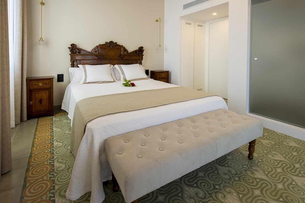 Bolet Casa Modernista Bed and Breakfast Castellvi de la Marca Kamer foto