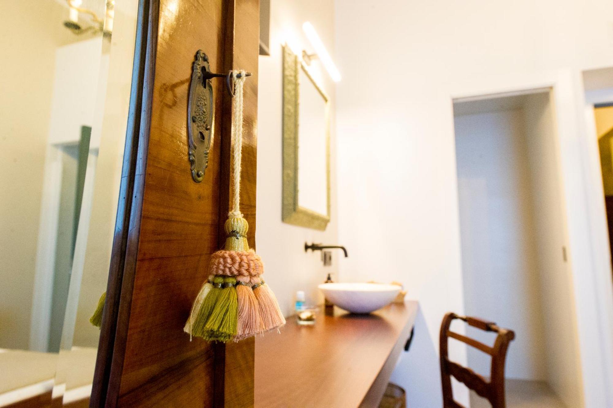 Bolet Casa Modernista Bed and Breakfast Castellvi de la Marca Buitenkant foto
