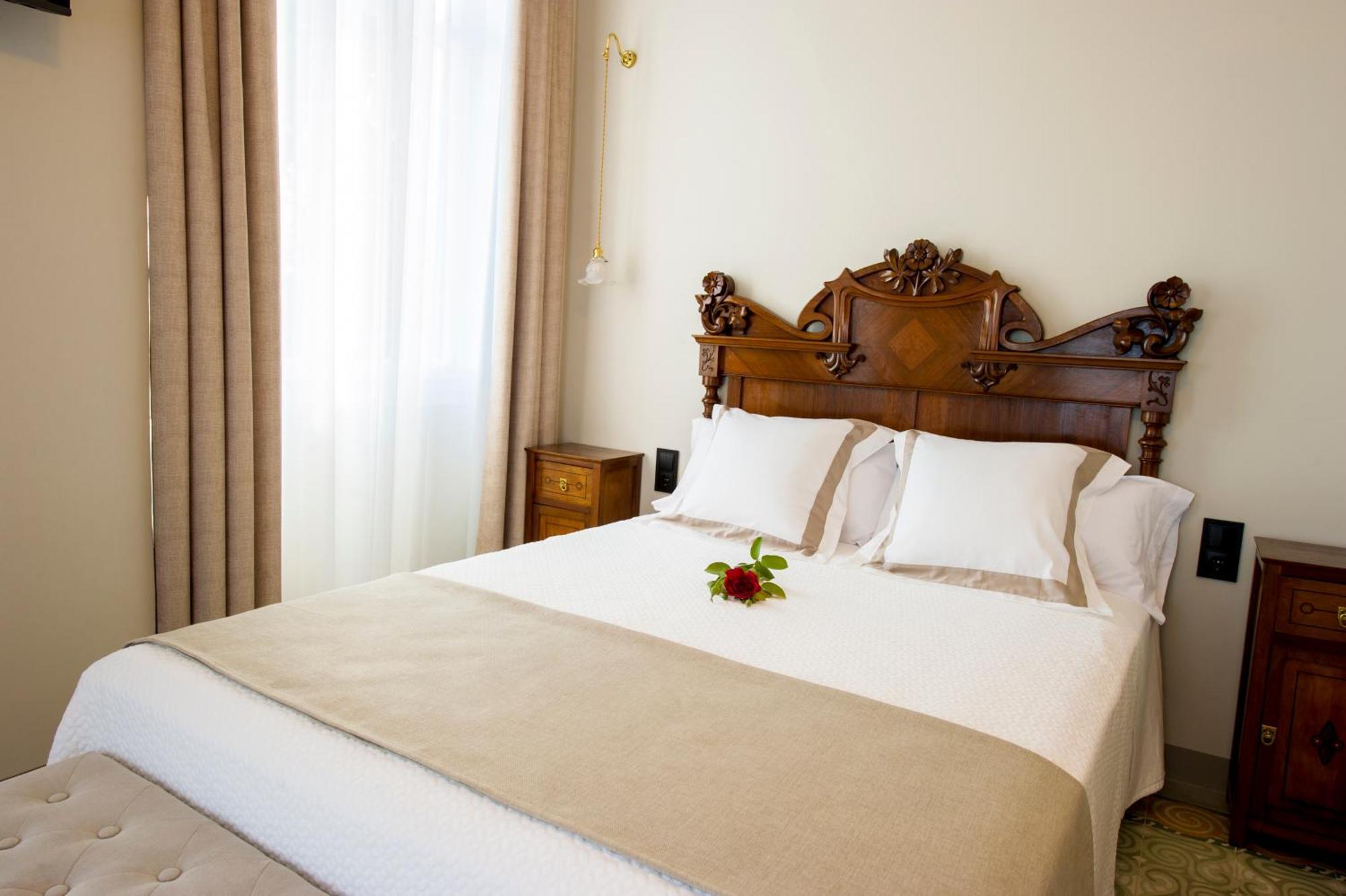 Bolet Casa Modernista Bed and Breakfast Castellvi de la Marca Buitenkant foto