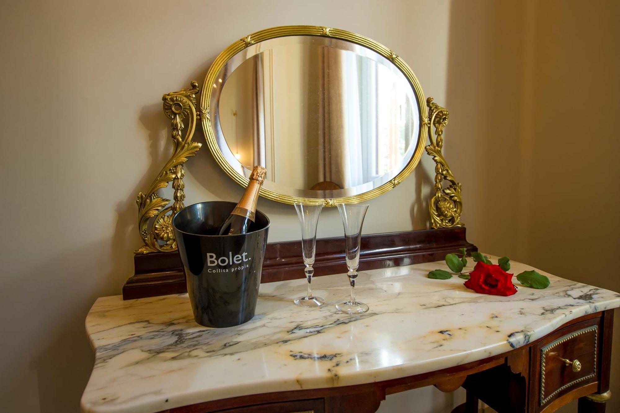 Bolet Casa Modernista Bed and Breakfast Castellvi de la Marca Buitenkant foto