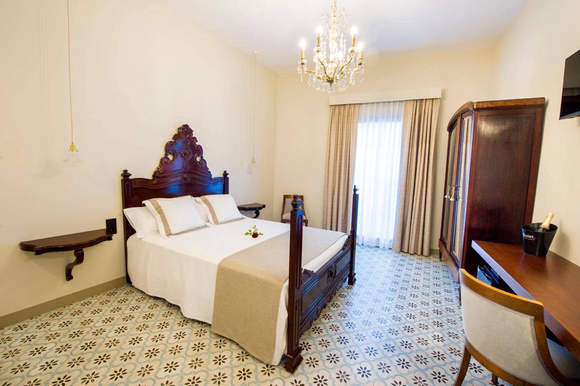 Bolet Casa Modernista Bed and Breakfast Castellvi de la Marca Buitenkant foto
