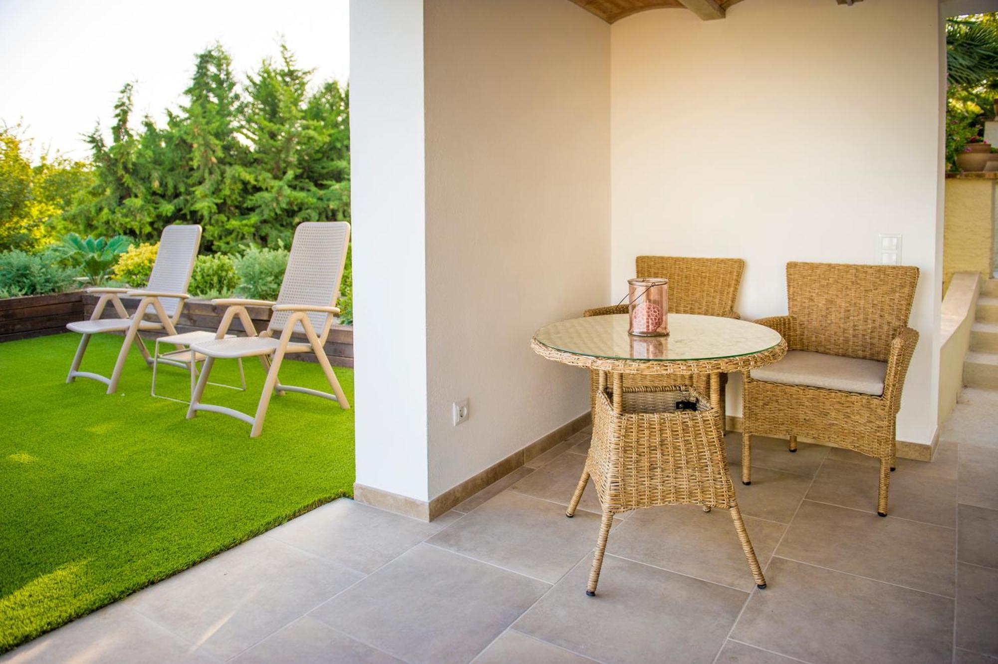 Bolet Casa Modernista Bed and Breakfast Castellvi de la Marca Buitenkant foto
