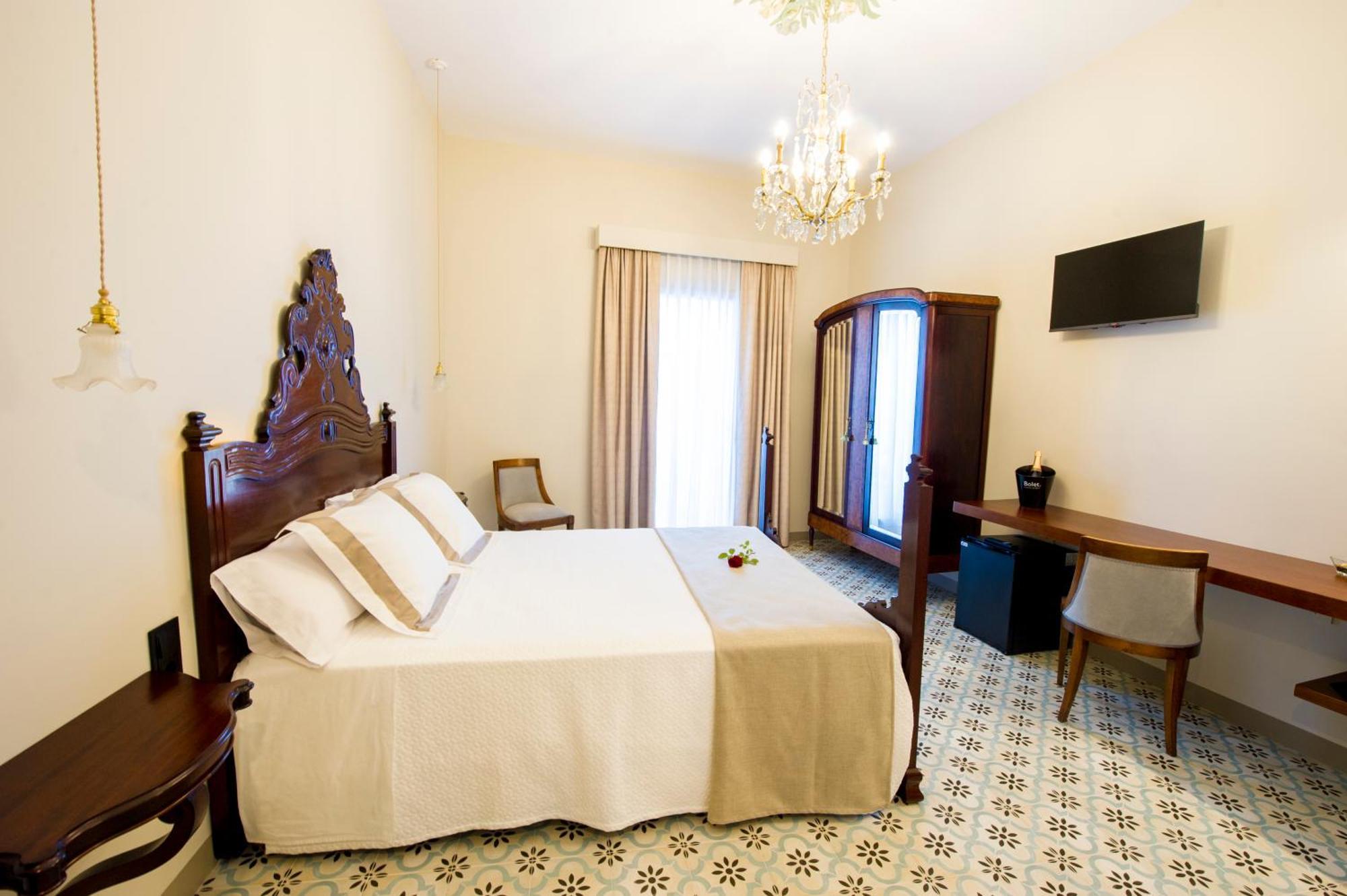 Bolet Casa Modernista Bed and Breakfast Castellvi de la Marca Buitenkant foto