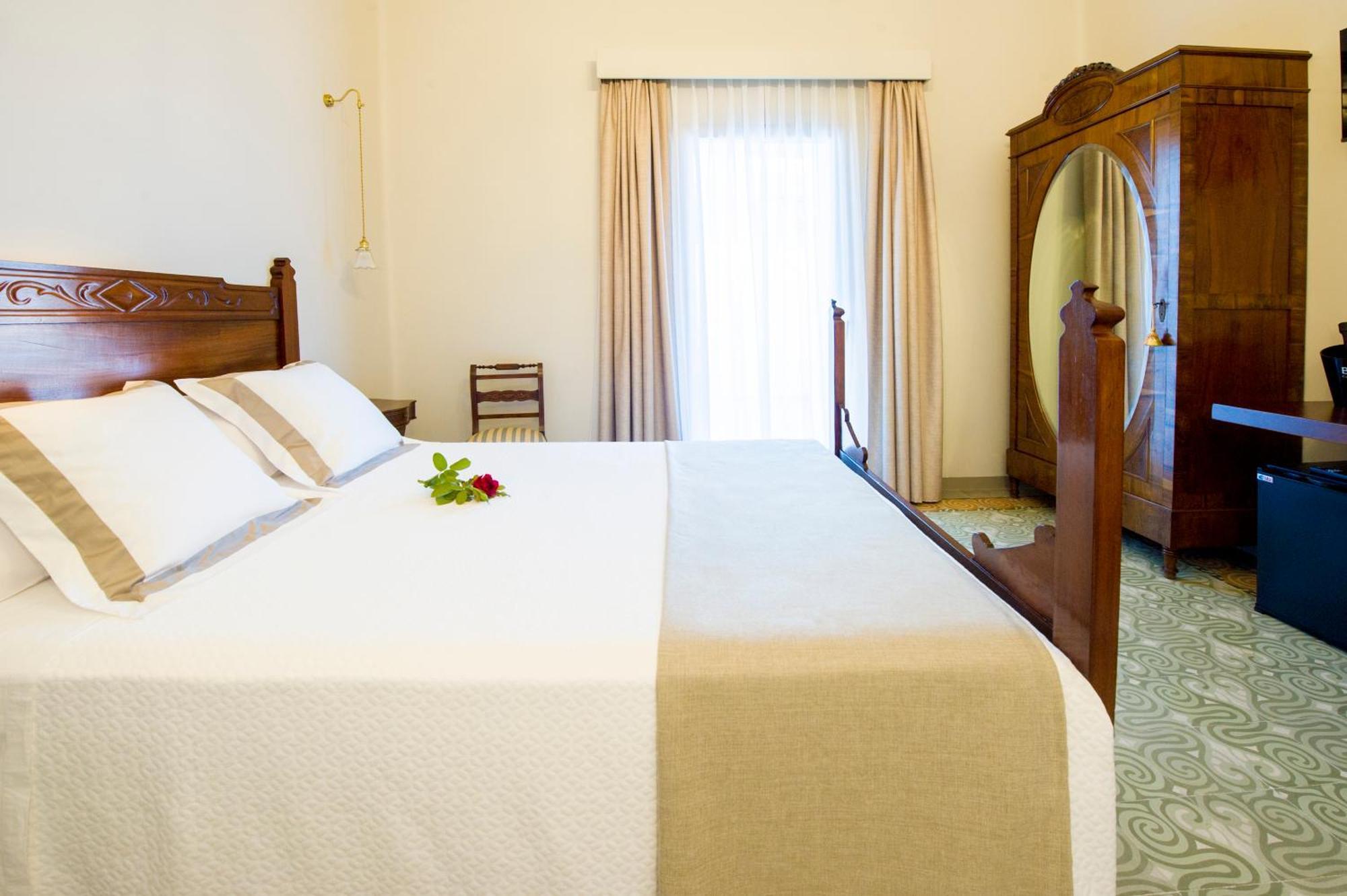 Bolet Casa Modernista Bed and Breakfast Castellvi de la Marca Buitenkant foto