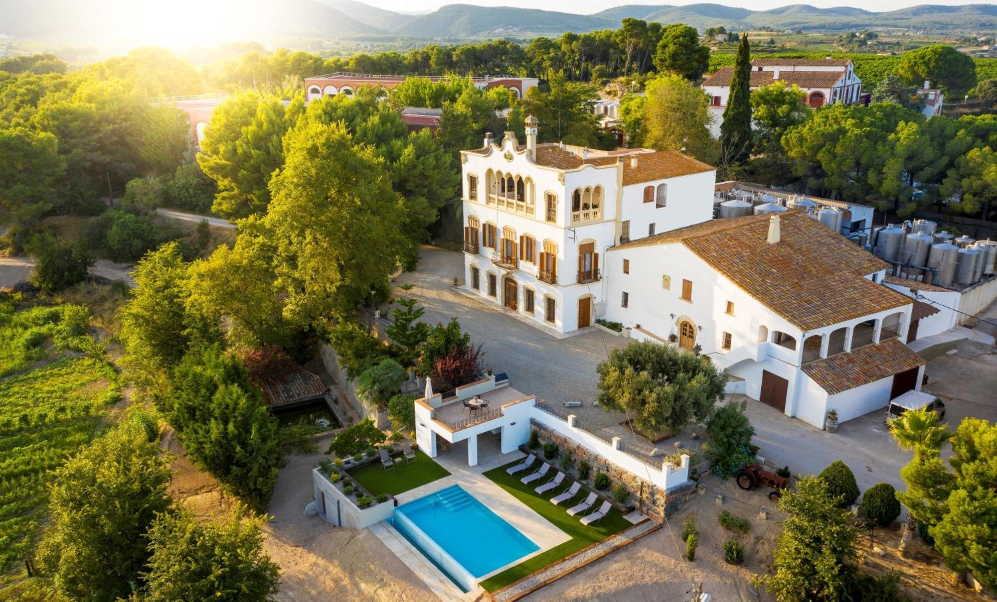 Bolet Casa Modernista Bed and Breakfast Castellvi de la Marca Buitenkant foto